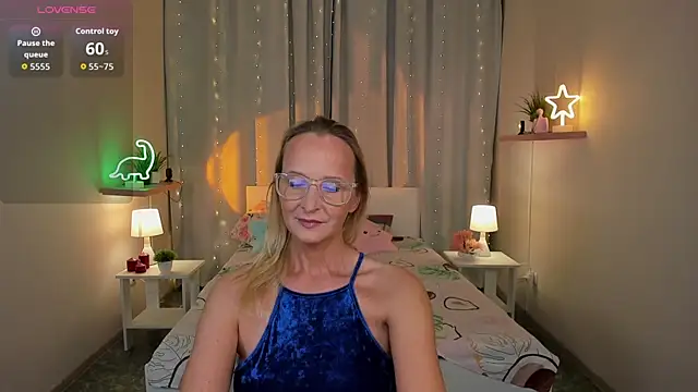 Snapshot of ScarlettPalmer chatting on October 30, 2025, 10:24 am ScarlettPalmer online show from October 30, 2025, 10:24 am