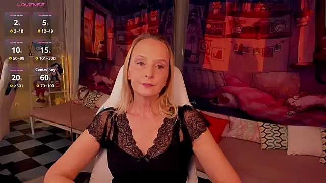 ScarlettPalmer online show from December 20, 2025, 10:07 am