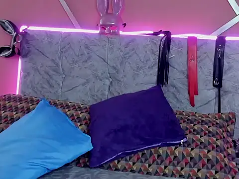 CleareRems online show from December 22, 2025, 1:11 pm