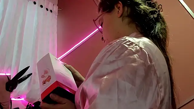 CleareRems online show from November 22, 2025, 12:04 pm