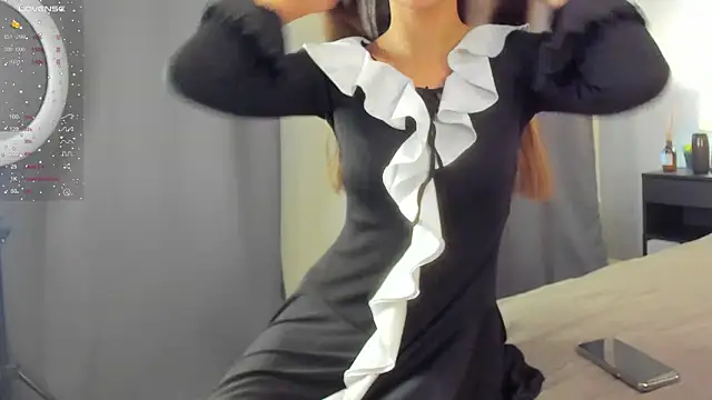 maddymidnight online show from November 19, 2025, 6:57 am