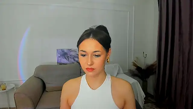 MakeYoueHappy online show from January 14, 2026, 3:32 am