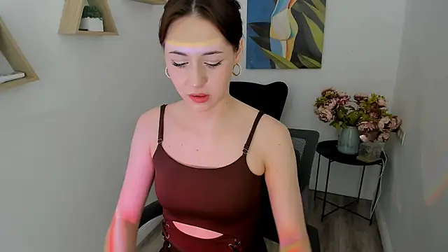 MakeYoueHappy online show from April 23, 2026, 11:27 am