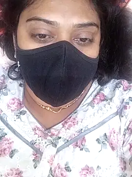 girl999 online show from February 3, 2026, 5:29 pm