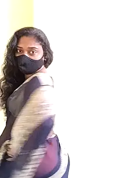 girl999 online show from November 16, 2025, 4:28 am