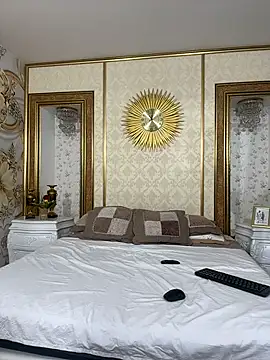 Hannahpradaa  online show from November 10, 2025, 11:59 am