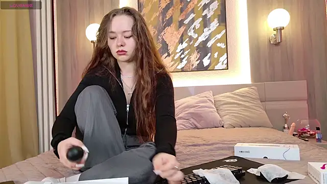 Snapshot of sweetie_kathy_ chatting on November 4, 2025, 7:34 am sweetie kathy online show from November 4, 2025, 7:34 am