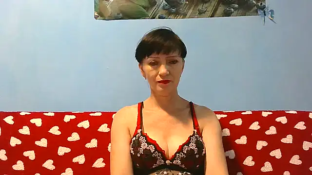 Snapshot of IffetLove42 chatting on July 23, 2026, 10:01 am IffetLove42 online show from July 23, 2026, 10:01 am