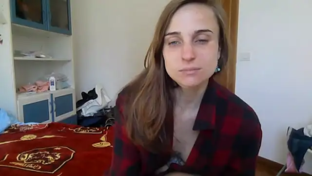 Snapshot of SinnEmily chatting on April 23, 2026, 8:21 am SinnEmily online show from April 23, 2026, 8:21 am