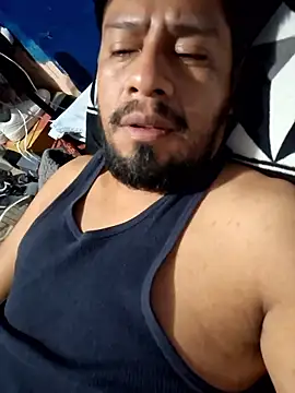 Snapshot of sanz957 chatting on January 18, 2026, 2:04 am sanz957 online show from January 18, 2026, 2:04 am