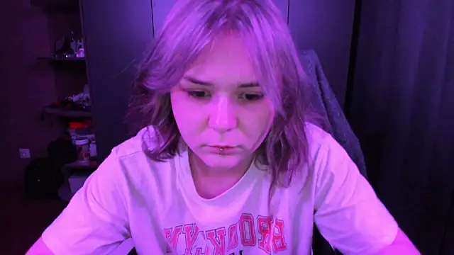 Snapshot of sophia_lix chatting on November 9, 2025, 2:43 pm sophia lix online show from November 9, 2025, 2:43 pm