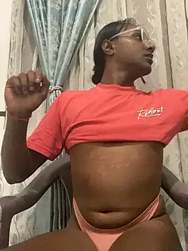 TransGirlBankrollBarbie online show from February 2, 2026, 8:52 pm