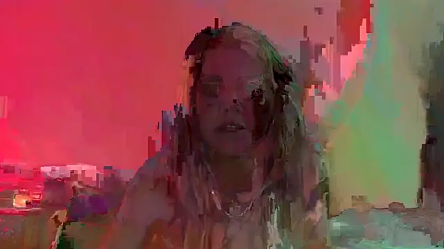 roxiebaby online show from November 27, 2025, 7:20 am