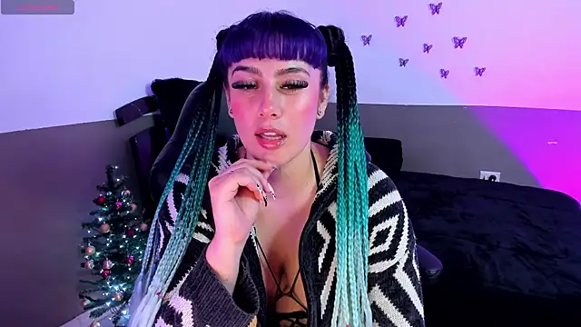 Monserrat Cute  online show from November 23, 2025, 1:59 am