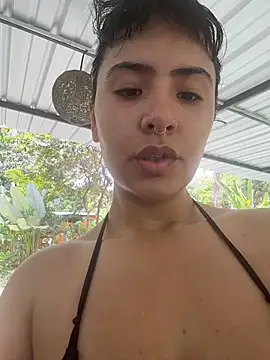 SugarTroubl33 online show from March 10, 2026, 4:33 pm