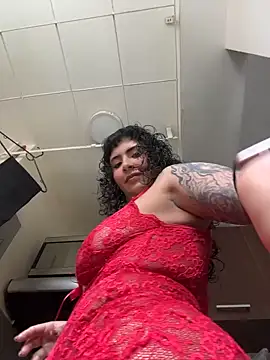 SugarTroubl33 online show from March 4, 2026, 1:52 pm