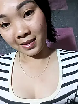 Snapshot of Lovebaby-love chatting on December 14, 2025, 2:33 pm Lovebaby-love online show from December 14, 2025, 2:33 pm