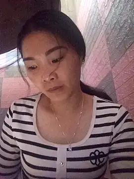 Snapshot of Lovebaby-love chatting on December 3, 2025, 2:23 am Lovebaby-love online show from December 3, 2025, 2:23 am