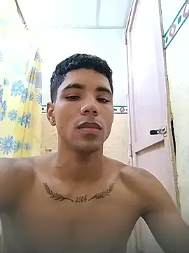 Alex Sweeting online show from November 3, 2025, 6:11 pm