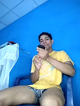 Alex Sweeting online show from November 28, 2025, 2:12 am