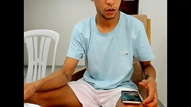 Snapshot of brian_god chatting on October 28, 2025, 5:39 am brian god online show from October 28, 2025, 5:39 am