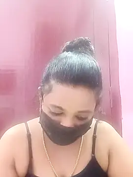 Snapshot of Mandhra28 chatting on November 17, 2025, 7:07 pm Mandhra28 online show from November 17, 2025, 7:07 pm