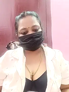 Snapshot of Mandhra28 chatting on October 31, 2025, 5:42 pm Mandhra28 online show from October 31, 2025, 5:42 pm