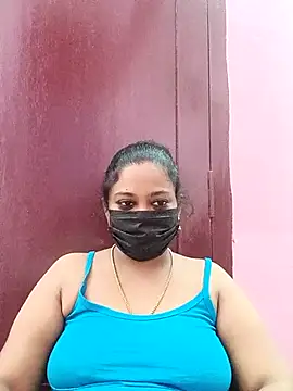 Snapshot of Mandhra28 chatting on November 17, 2025, 7:01 am Mandhra28 online show from November 17, 2025, 7:01 am