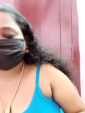 Snapshot of Mandhra28 chatting on November 16, 2025, 5:28 pm Mandhra28 online show from November 16, 2025, 5:28 pm