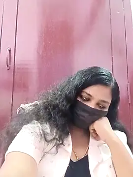 Snapshot of Mandhra28 chatting on November 13, 2025, 7:29 pm Mandhra28 online show from November 13, 2025, 7:29 pm