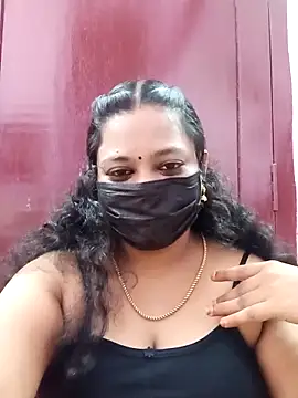 Snapshot of Mandhra28 chatting on November 12, 2025, 7:18 pm Mandhra28 online show from November 12, 2025, 7:18 pm