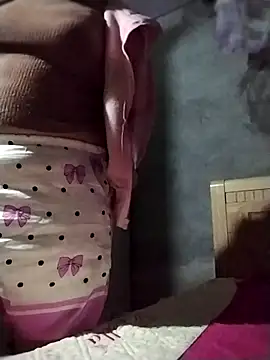 emini-xx online show from January 8, 2026, 5:57 am