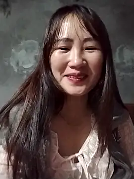 Snapshot of emini-xx chatting on December 1, 2025, 12:11 am emini-xx online show from December 1, 2025, 12:11 am