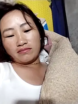 Snapshot of emini-xx chatting on November 1, 2025, 8:14 pm emini-xx online show from November 1, 2025, 8:14 pm