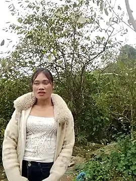 Snapshot of doggy-00 chatting on March 5, 2026, 9:50 am doggy-00 online show from March 5, 2026, 9:50 am