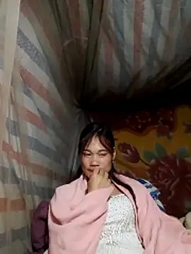 Snapshot of doggy-00 chatting on February 27, 2026, 9:47 pm doggy-00 online show from February 27, 2026, 9:47 pm