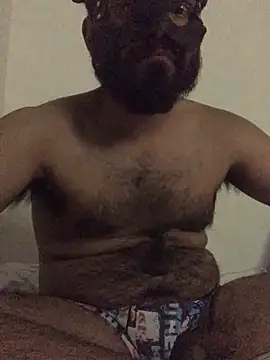 Snapshot of AlztaClouds chatting on November 11, 2025, 9:26 am AlztaClouds online show from November 11, 2025, 9:26 am