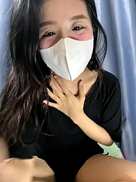 Snapshot of karakin1220 chatting on October 30, 2025, 11:30 am karakin1220 online show from October 30, 2025, 11:30 am