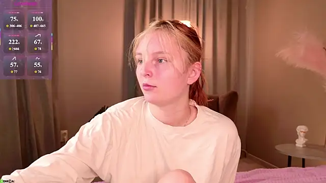 Snapshot of AngelWisee chatting on July 23, 2026, 3:15 am AngelWisee online show from July 23, 2026, 3:15 am