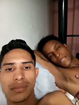 Snapshot of damian_fort1 chatting on December 16, 2025, 7:34 am damian fort1 online show from December 16, 2025, 7:34 am