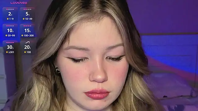 Snapshot of pawsclawss chatting on March 17, 2026, 6:49 am pawsclawss online show from March 17, 2026, 6:49 am