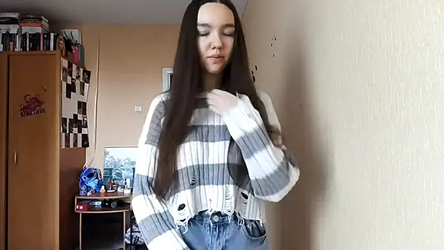 Snapshot of Kimixoo chatting on November 15, 2025, 10:19 am Kimixoo online show from November 15, 2025, 10:19 am