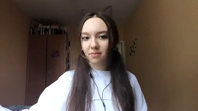 Snapshot of Kimixoo chatting on November 8, 2025, 9:57 am Kimixoo online show from November 8, 2025, 9:57 am