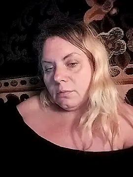 Snapshot of Lana-murr chatting on November 22, 2025, 3:33 pm Lana-murr online show from November 22, 2025, 3:33 pm