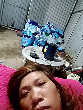 bella-la online show from March 16, 2026, 10:56 pm