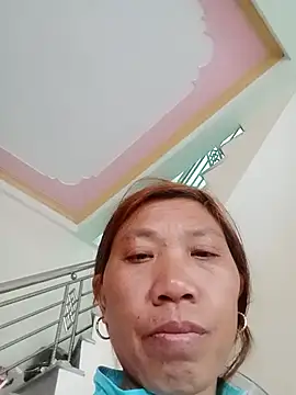 bella-la online show from February 14, 2026, 1:50 am