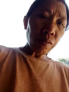 Snapshot of bella-la chatting on November 26, 2025, 5:51 am bella-la online show from November 26, 2025, 5:51 am