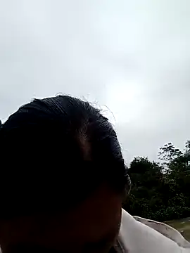 Snapshot of bella-la chatting on November 17, 2025, 1:42 am bella-la online show from November 17, 2025, 1:42 am