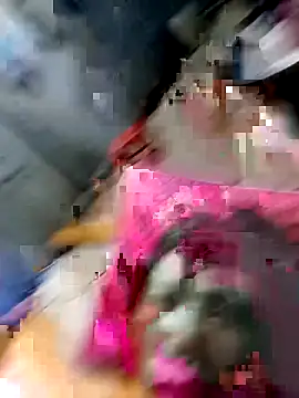 Snapshot of bella-la chatting on November 15, 2025, 9:52 pm bella-la online show from November 15, 2025, 9:52 pm