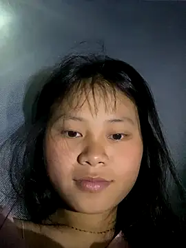 Snapshot of Sophia-123 chatting on December 3, 2025, 8:52 pm Sophia-123 online show from December 3, 2025, 8:52 pm